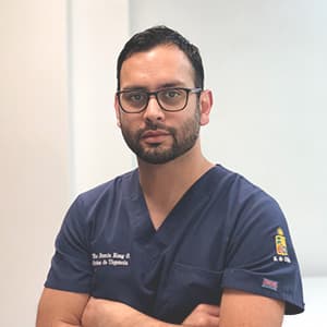 Dr. Ramón Kong